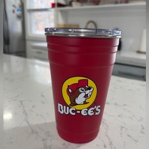 BUC-EES Stainless Steel Red Tumbler with Lid by Yukon